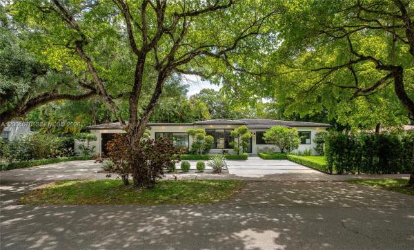 Granada, 831 Cortez St, Coral Gables, Florida 33134, image 1