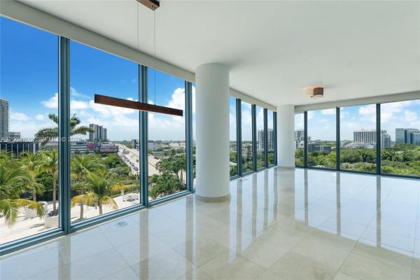 Blue On The Bay, 601 NE 36th St #801, Miami, Florida 33137, image 1
