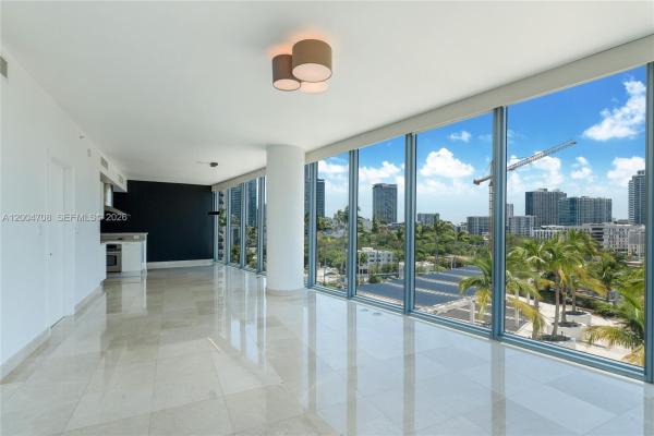 Blue On The Bay, 601 NE 36th St #801, Miami, Florida 33137, image 2