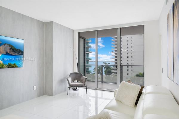Brickell House, 1300 Brickell Bay Dr #706, Miami, Florida 33131, image 1