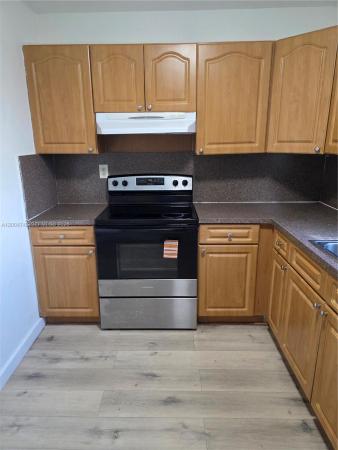 La Bahia, 1111 NW 19th Ave #205, Miami, Florida 33125, image 2