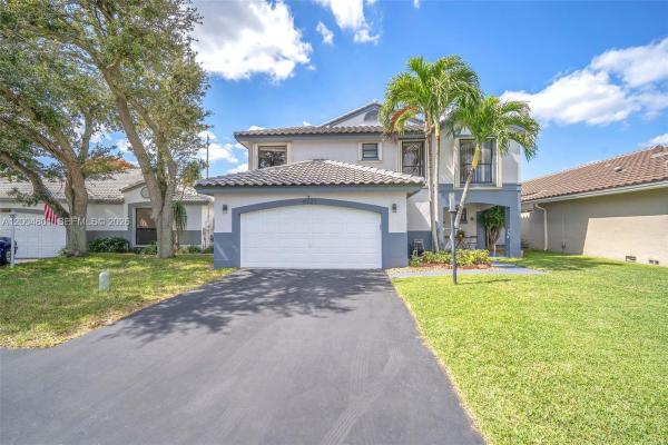 Falcon's Lea Patio Homes, 6221 Manchester Ln, Davie, Florida 33331, image 3