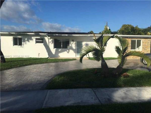 4242 SW 98th Ave #4242, Unincorporated Dade County, Florida 33165, image 1