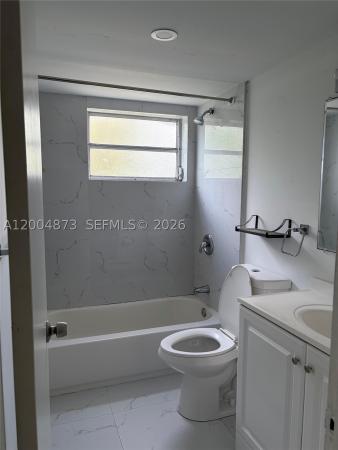 1401 NE 191st St #D201, Unincorporated Dade County, Florida 33179, image 1