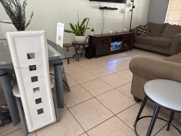 San Marco Villas, 6962 NW 179th St #201-6, Hialeah, Florida 33015, image 1