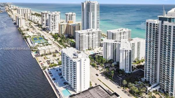 The Residences On Hollywood Beach, 3000 S Ocean Dr #414, Hollywood, Florida 33019, image 1