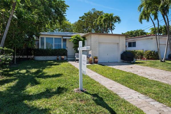 Altos Del Mar, 9516 Byron Ave, Surfside, Florida 33154, image 2