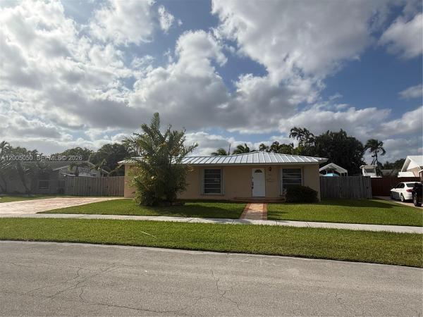 Bel Aire, 9411 SW 185th Ter, Cutler Bay, Florida 33157, image 1