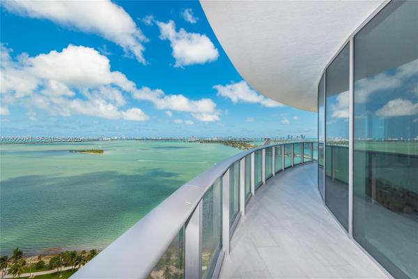 Aria On The Bay, 488 NE 18th St #2512, Miami, Florida 33132, image 1