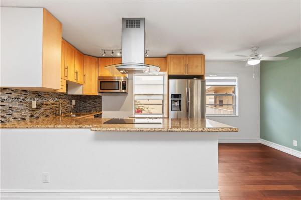 Normandy At Kings Point, 854 Normandy R, Delray Beach, Florida 33484, image 2