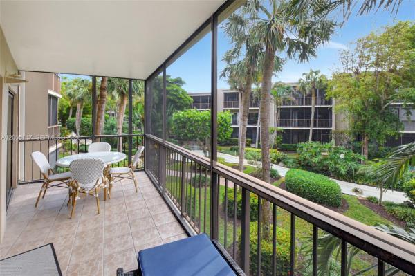 Southgate, 3605 S Ocean Blvd #206, South Palm Beach, Florida 33480, image 3