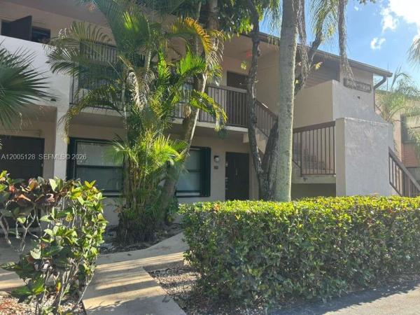 Welleby Shores, 9926 Nob Hill Ct, Sunrise, Florida 33351, image 2