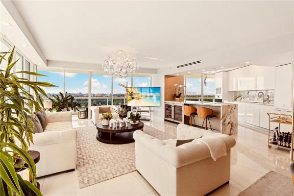 Bristol Tower, 2127 Brickell Ave #1505, Miami, Florida 33129, image 2