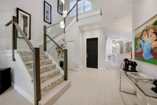 Harborview, 1366 W Harbor Vw W, Hollywood, Florida 33019, image 2