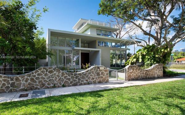 Holleman Park, 2100 S Miami Ave, Miami, Florida 33129, image 1