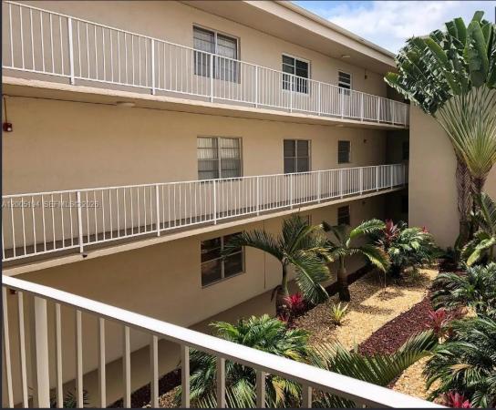 7705 SW 86th St #B-211, Unincorporated Dade County, Florida 33143, image 1