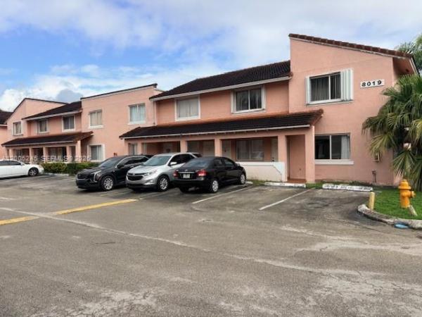 Doral Court, 8019 Lake Dr #103, Doral, Florida 33166, image 1