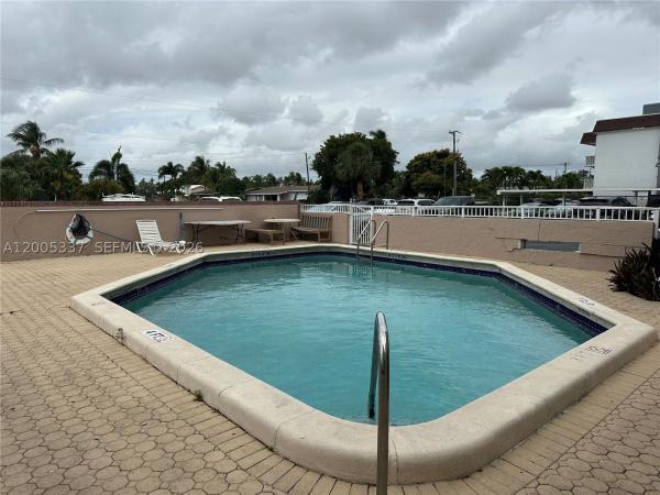Portofino Gardens, 1100 SE 4th Ave #32, Deerfield Beach, Florida 33441, image 1