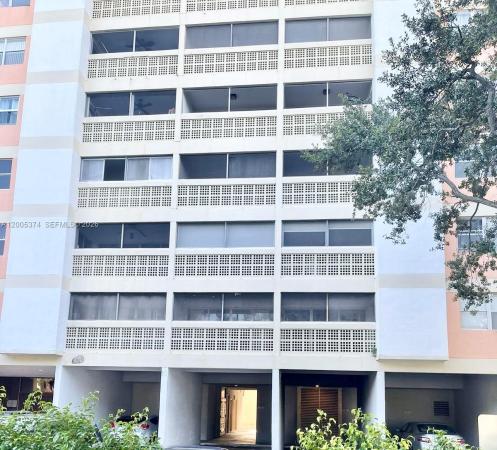 The Lakes Of Inverrary, 3301 Spanish Moss Ter #510, Lauderhill, Florida 33319, image 1