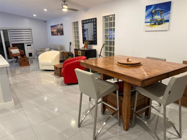 16314 SW 97th St, Unincorporated Dade County, Florida 33196, image 1