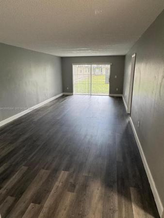 New World, 301 NW 177th St #130, Miami Gardens, Florida 33169, image 2