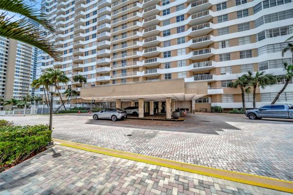 The Hemispheres, 1985 S Ocean Dr #20A, Hallandale Beach, Florida 33009, image 1