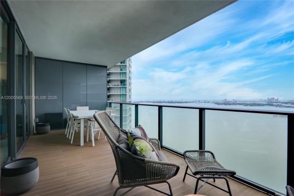 Paraiso Bay, 650 NE 32nd St #4105, Miami, Florida 33137, image 1