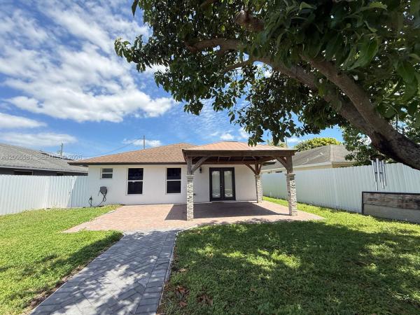 Boulevard Park, West Palm Beach, Florida 33413, image 1