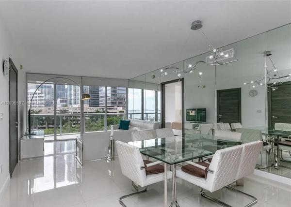 Icon Brickell Tower 2, 495 Brickell Ave #703, Miami, Florida 33131, image 1