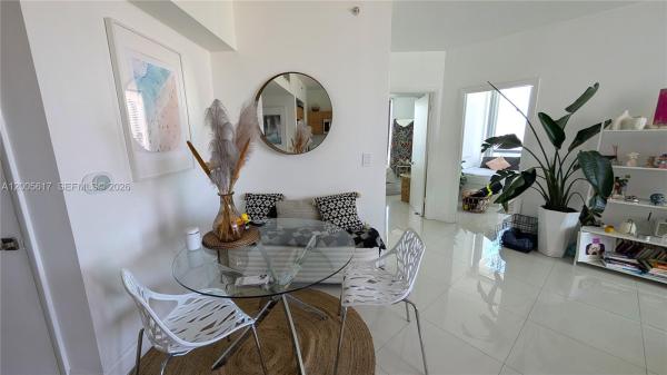 Wind, 350 S Miami Ave #2813, Miami, Florida 33130, image 2