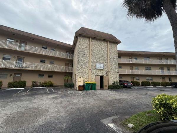 Dahlia Gardens, 5041 W Oakland Park Blvd #110, Lauderdale Lakes, Florida 33313, image 1