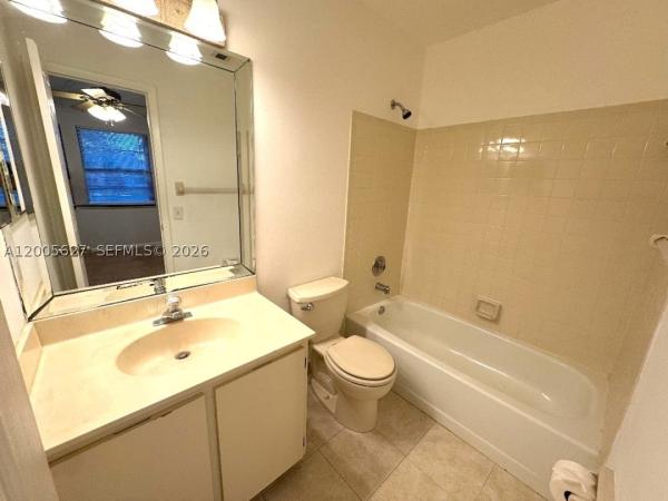 Fairway Townhouses, 9120 NW 40th St #18, Coral Springs, Florida 33065, image 2