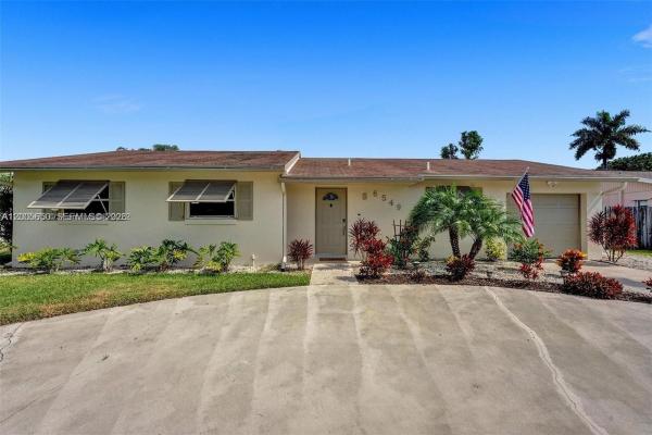 Country Lane Estates, 6549 Sleepy Willow Way, Delray Beach, Florida 33484, image 2