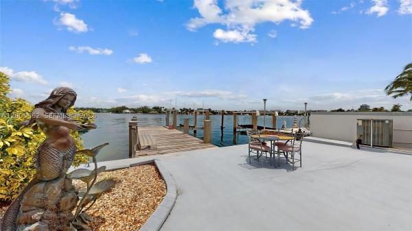 Biscayne Beach, 1131 Stillwater Dr, Miami Beach, Florida 33141, image 1