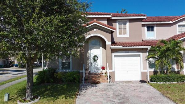 13865 SW 275th Ter, Homestead, Florida 33032, image 2