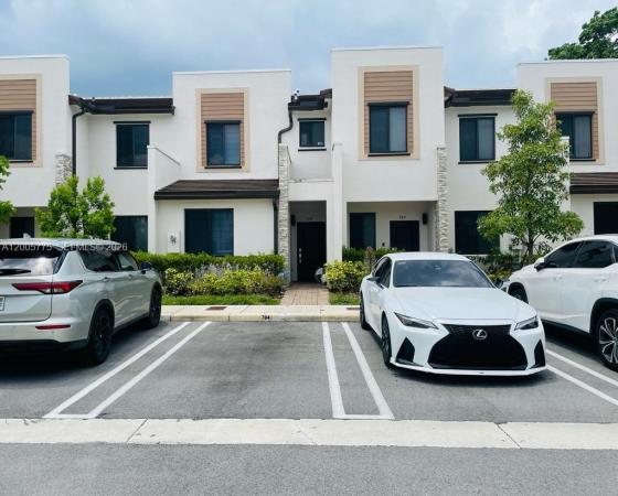 Paseos At Via Ventura, 784 NE 206th Ter #784, Ives Estates, Florida 33179, image 1