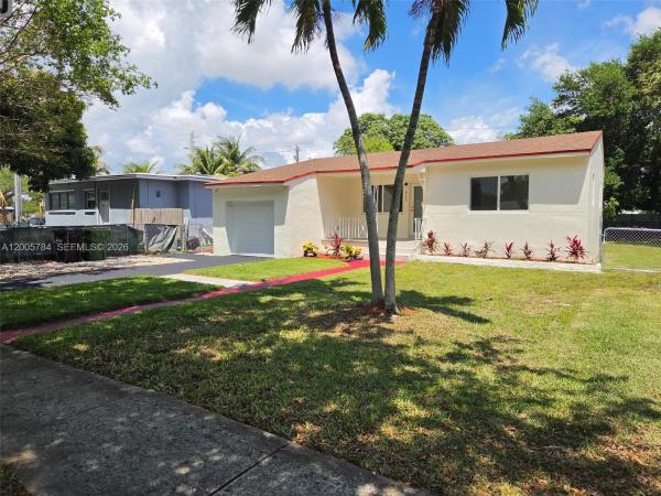 Irons Manor, 815 NE 134th St, North Miami, Florida 33161, image 1