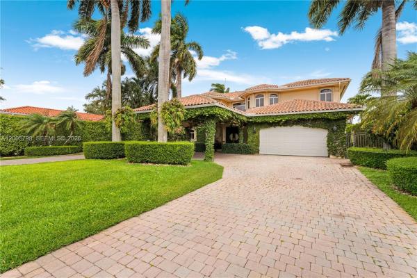 11071 SW 28th St, Unincorporated Dade County, Florida 33165, image 1