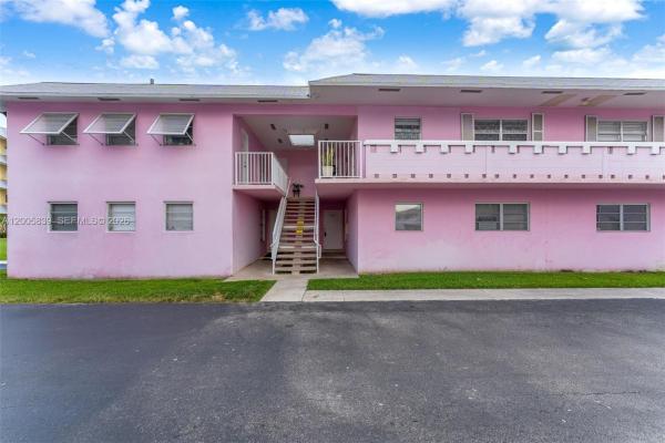 Village At Dadeland, 7560 SW 82nd St #G112, Glenvar Heights, Florida 33143, image 1