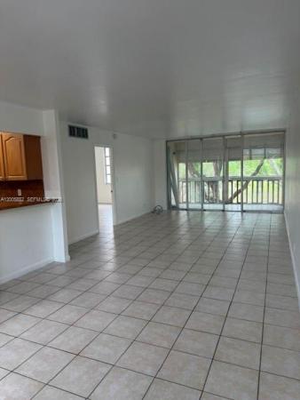 Environ 1, 7031 Environ Blvd #221, Lauderhill, Florida 33319, image 1