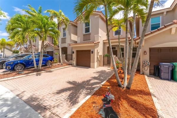 945 SW 154th Ct, Unincorporated Dade County, Florida 33194, image 3