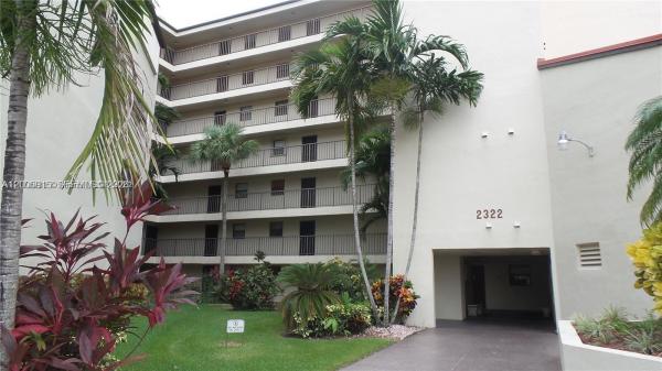 Cypress Bend, 2320 S Cypress Bend Dr #204, Pompano Beach, Florida 33069, image 1