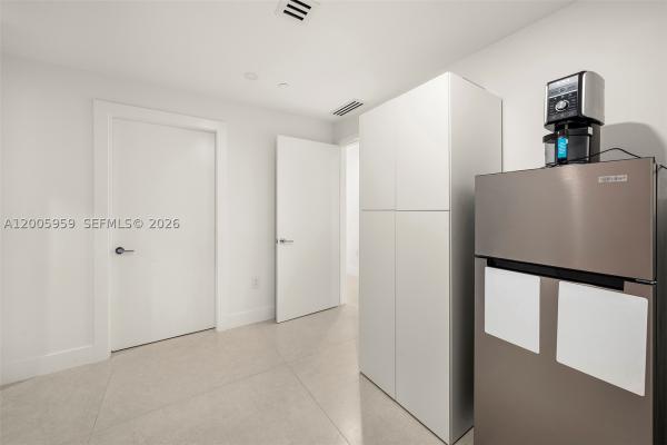 700 NE 24th St #3201, Miami, Florida 33137, image 2
