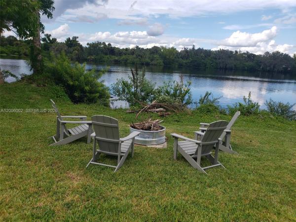 River Oaks, 2111 Waylife Ct, Alva, Florida 33920, image 2