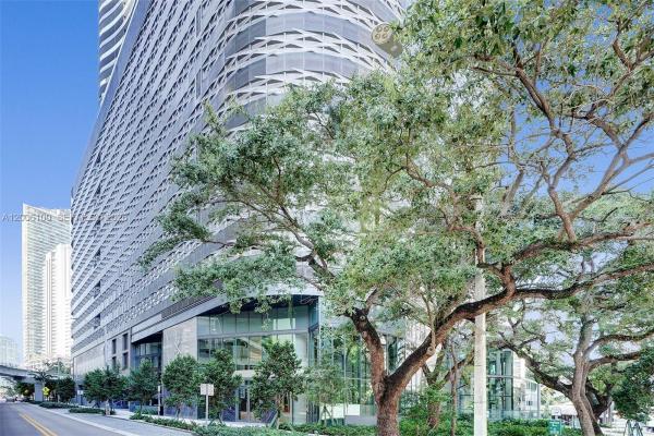 Brickell Flatiron, 1000 Brickell Plz #PH-5106, Miami, Florida 33131, image 1