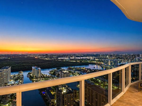 Tdr Tower 3, 15811 Collins Ave #3805, Sunny Isles Beach, Florida 33160, image 1