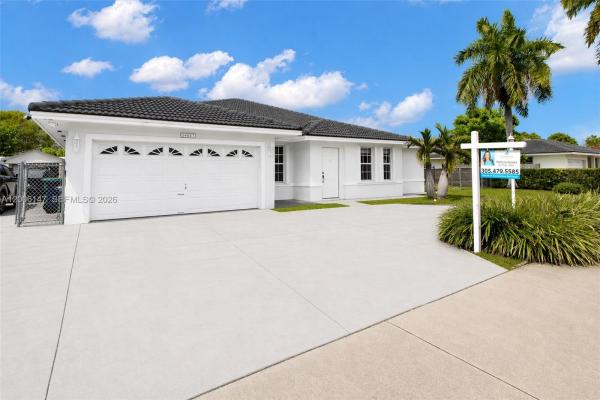 14557 SW 160th St, Unincorporated Dade County, Florida 33177, image 2