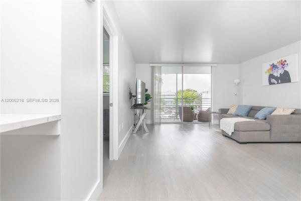 Eden Isles, 3600 NE 170th St #308, North Miami Beach, Florida 33160, image 2