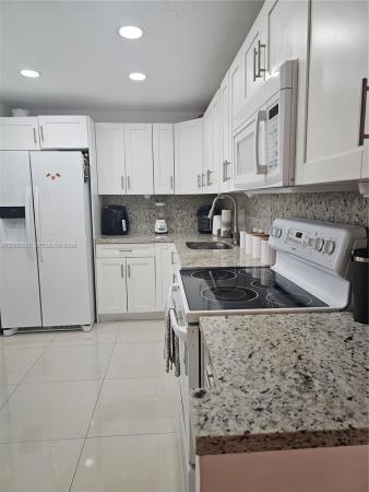 Biscaya, 20400 W Country Club Dr #315, Aventura, Florida 33180, image 1