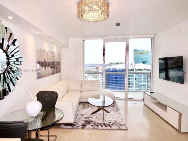 Icon Brickell Tower 1, 465 Brickell Ave #5704, Miami, Florida 33131, image 1